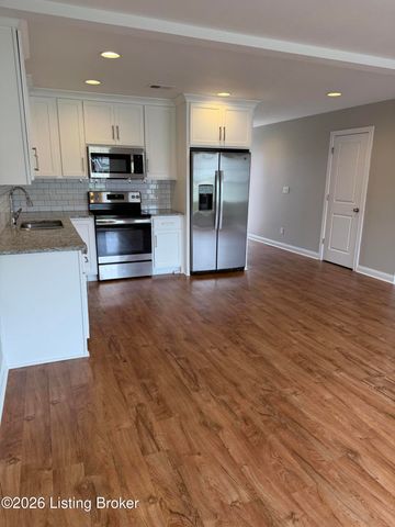 123 Graystone Ct, Bardstown, KY 40004