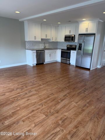 123 Graystone Ct, Bardstown, KY 40004