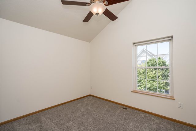 1243 SE Village View Lane, Ankeny, IA 50021
