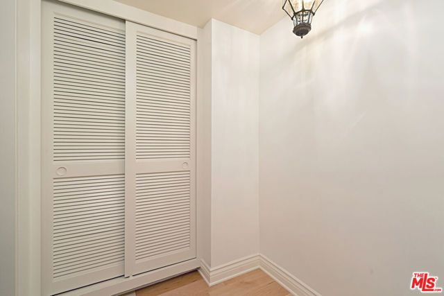 1333 S BEVERLY GLEN 302, Los Angeles, CA 90024