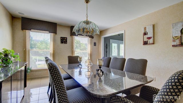 43 Homestead Circle, Marlboro, NJ 07746