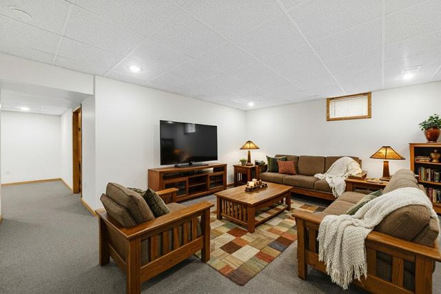 598 W 100 N, Valparaiso, IN 46385