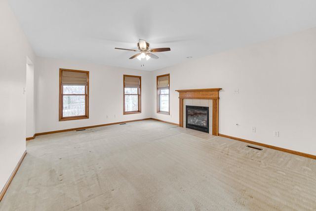 598 W 100 N, Valparaiso, IN 46385