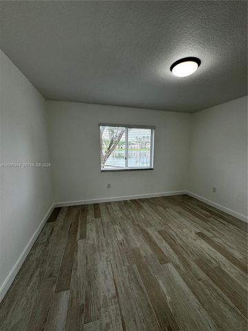 2650 SE 12th Place 105, Homestead, FL 33035