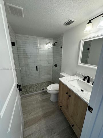 2650 SE 12th Place 105, Homestead, FL 33035