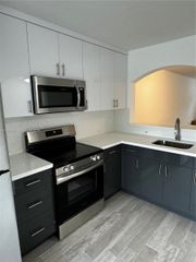 2650 SE 12th Place 105, Homestead, FL 33035