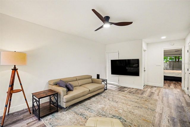 109 CROWN OAKS WAY 109, Longwood, FL 32779
