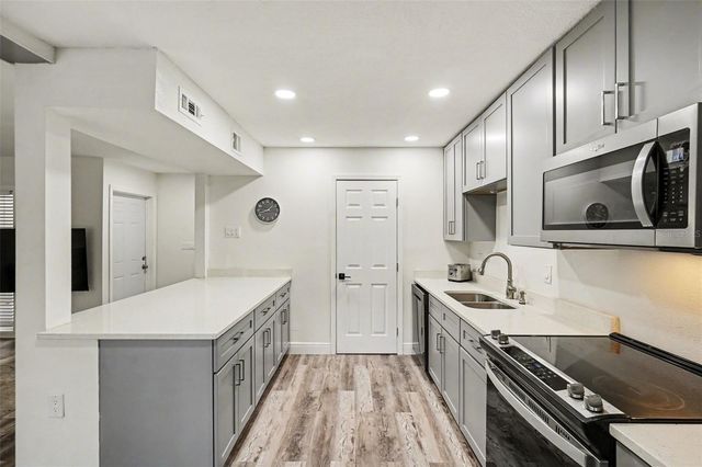 109 CROWN OAKS WAY 109, Longwood, FL 32779