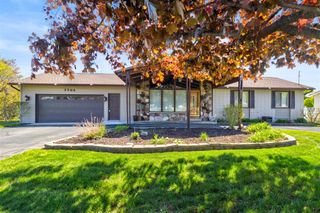 7702 Park Lane Avenue, Jenison, MI 49428