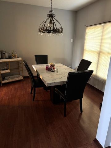 6463 Rose Garden Drive, New Albany, OH 43054