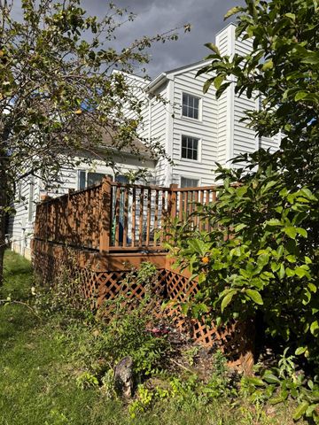 6463 Rose Garden Drive, New Albany, OH 43054