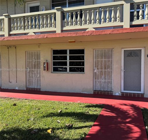 20320 NE 2nd Ave 7, Miami Gardens, FL 33179