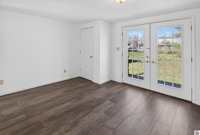 29 6th Street, Hardin, KY 42048