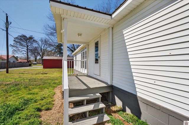 29 6th Street, Hardin, KY 42048