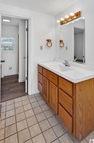 29 6th Street, Hardin, KY 42048