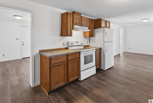 29 6th Street, Hardin, KY 42048