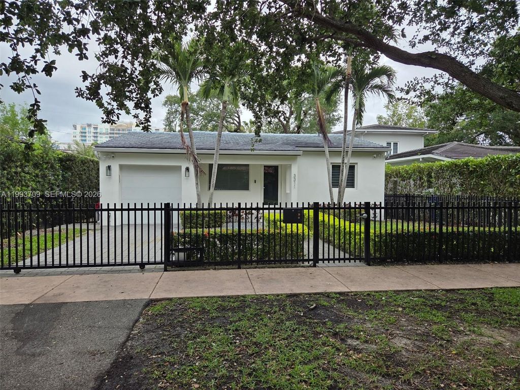 3311 Monegro St, Coral Gables, FL 33134