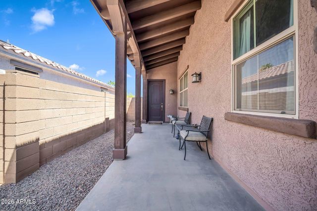 9320 W MEADOWBROOK Avenue, Phoenix, AZ 85037