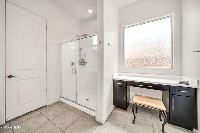 9320 W MEADOWBROOK Avenue, Phoenix, AZ 85037