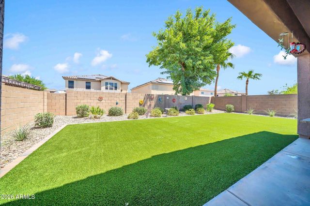9320 W MEADOWBROOK Avenue, Phoenix, AZ 85037