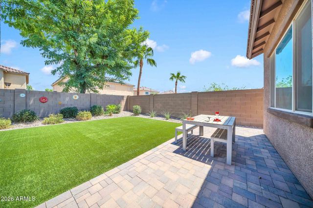 9320 W MEADOWBROOK Avenue, Phoenix, AZ 85037