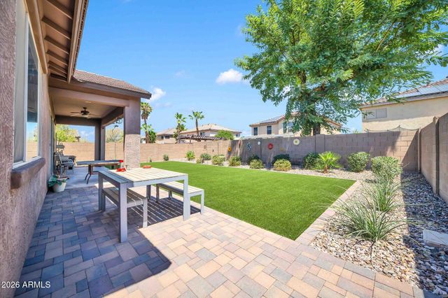 9320 W MEADOWBROOK Avenue, Phoenix, AZ 85037