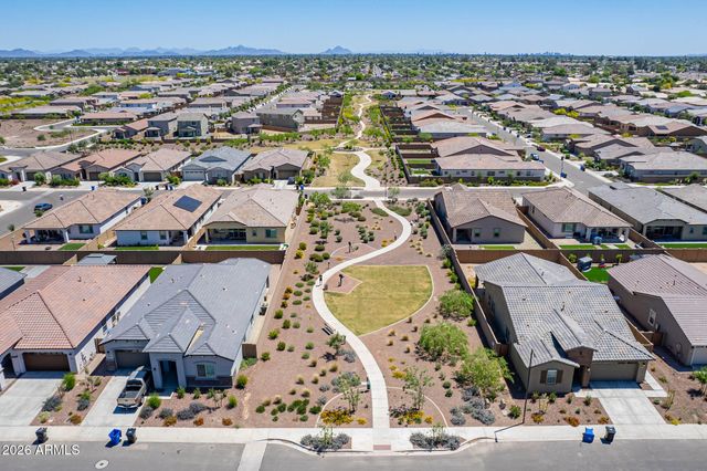 9320 W MEADOWBROOK Avenue, Phoenix, AZ 85037