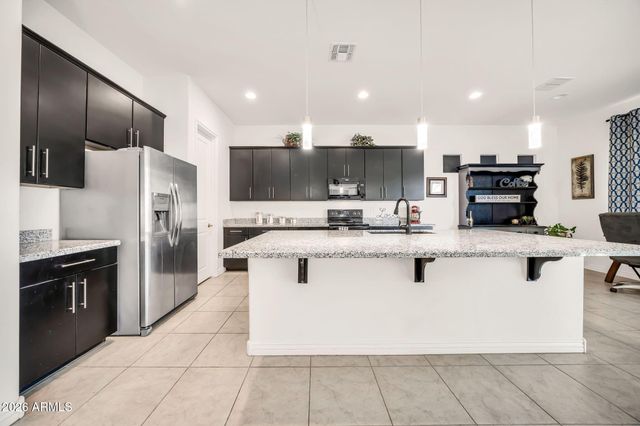 9320 W MEADOWBROOK Avenue, Phoenix, AZ 85037