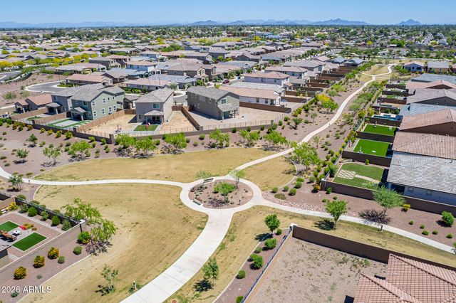 9320 W MEADOWBROOK Avenue, Phoenix, AZ 85037