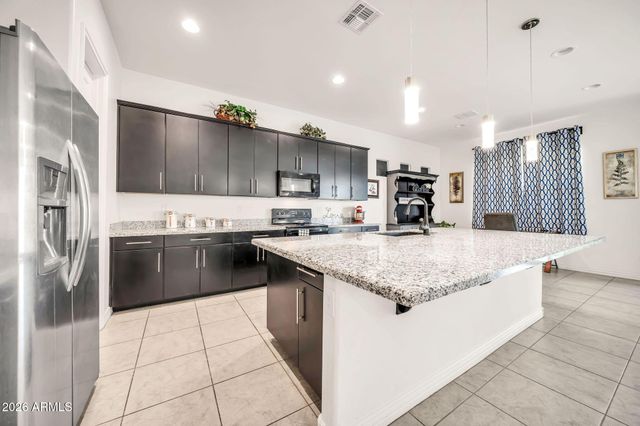 9320 W MEADOWBROOK Avenue, Phoenix, AZ 85037