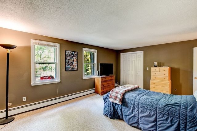 46 Country Road, Lunenburg, MA 01462