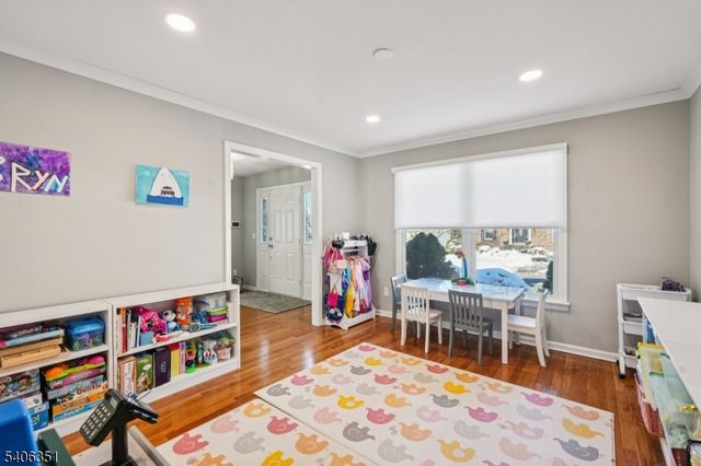 47 Chicopee Dr, Wayne Twp., NJ 07470