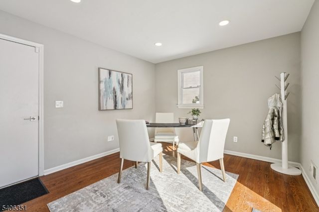 47 Chicopee Dr, Wayne Twp., NJ 07470