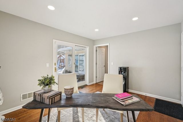 47 Chicopee Dr, Wayne Twp., NJ 07470