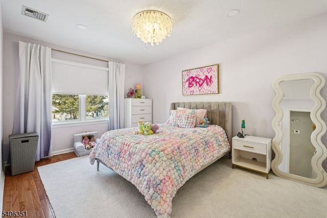 47 Chicopee Dr, Wayne Twp., NJ 07470