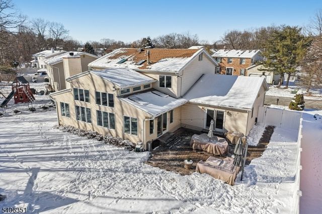 47 Chicopee Dr, Wayne Twp., NJ 07470