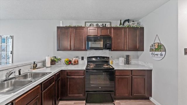 3975 Sam Houston Road, Willis, TX 77378