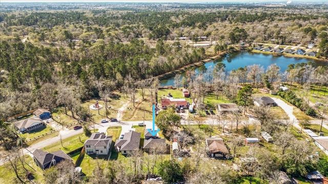 3975 Sam Houston Road, Willis, TX 77378