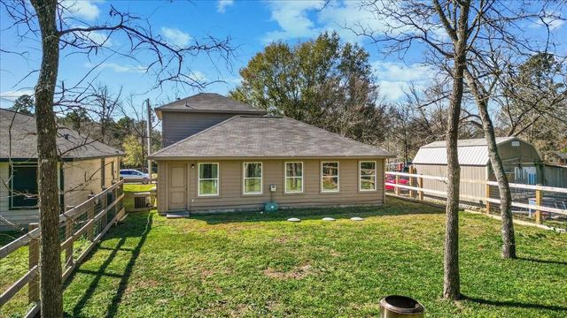 3975 Sam Houston Road, Willis, TX 77378