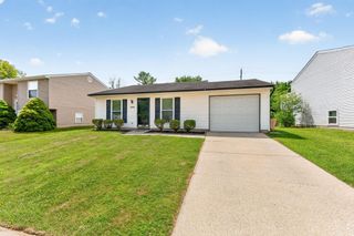 3885 Farm Brook Lane, Columbus, OH 43204