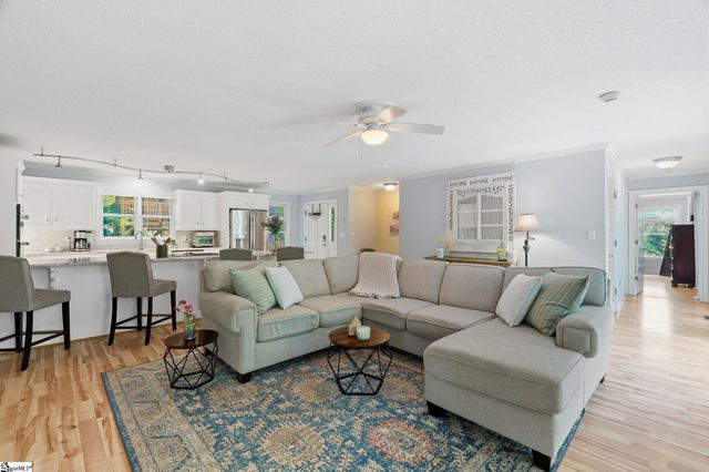 1002 Whitfield Point Road, Anderson, SC 29626