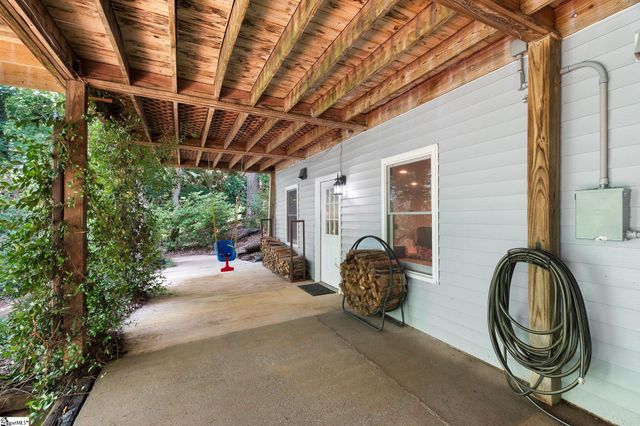 1002 Whitfield Point Road, Anderson, SC 29626