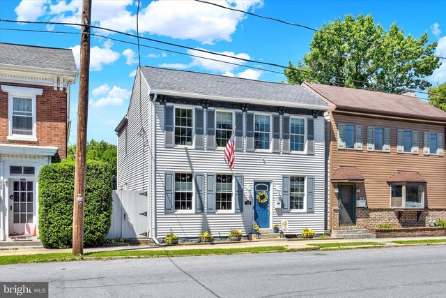 226 S HIGH ST, Mechanicsburg, PA 17055