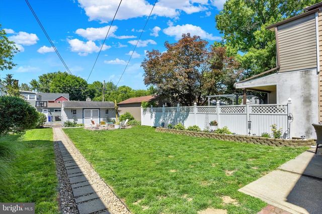 226 S HIGH ST, Mechanicsburg, PA 17055