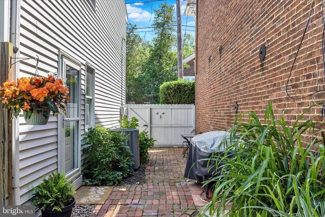 226 S HIGH ST, Mechanicsburg, PA 17055
