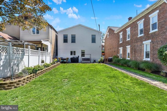 226 S HIGH ST, Mechanicsburg, PA 17055