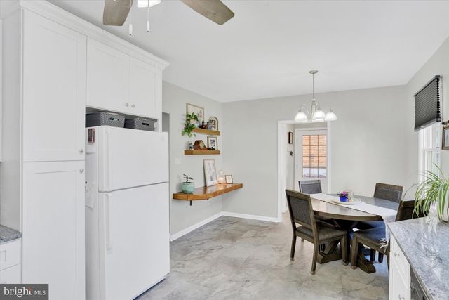 226 S HIGH ST, Mechanicsburg, PA 17055