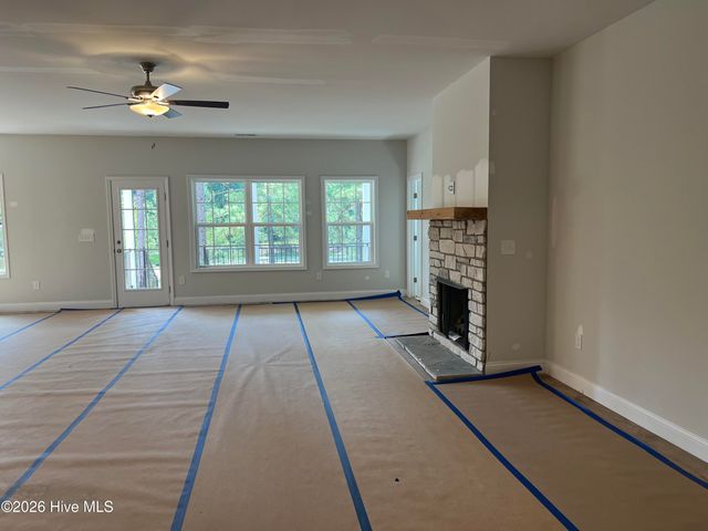 2411 Murdocksville Road, West End, NC 27376