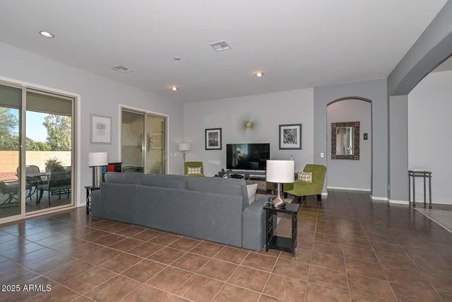 19244 E CAMACHO Road, Queen Creek, AZ 85142