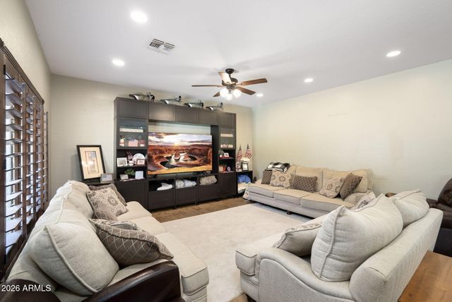 732 S VALLE VERDE --, Mesa, AZ 85208